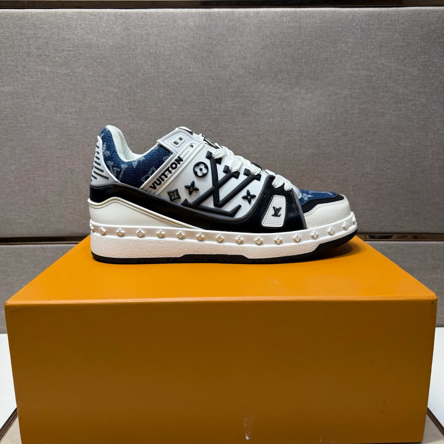 Men's men's shoes 💰pp620 [LV～] Men's casual shoes 2025z cabinet sales simultaneously 🔶Size: 38-44#️⃣ 🔷2 colors🔜The upper is made of multi-material splicing➕Mesh lining, comfortable and breathable, sole: original comfortable and wear-resistant outsole, ⚠️real thing📱photographed🎬real thing is better📢📢📢